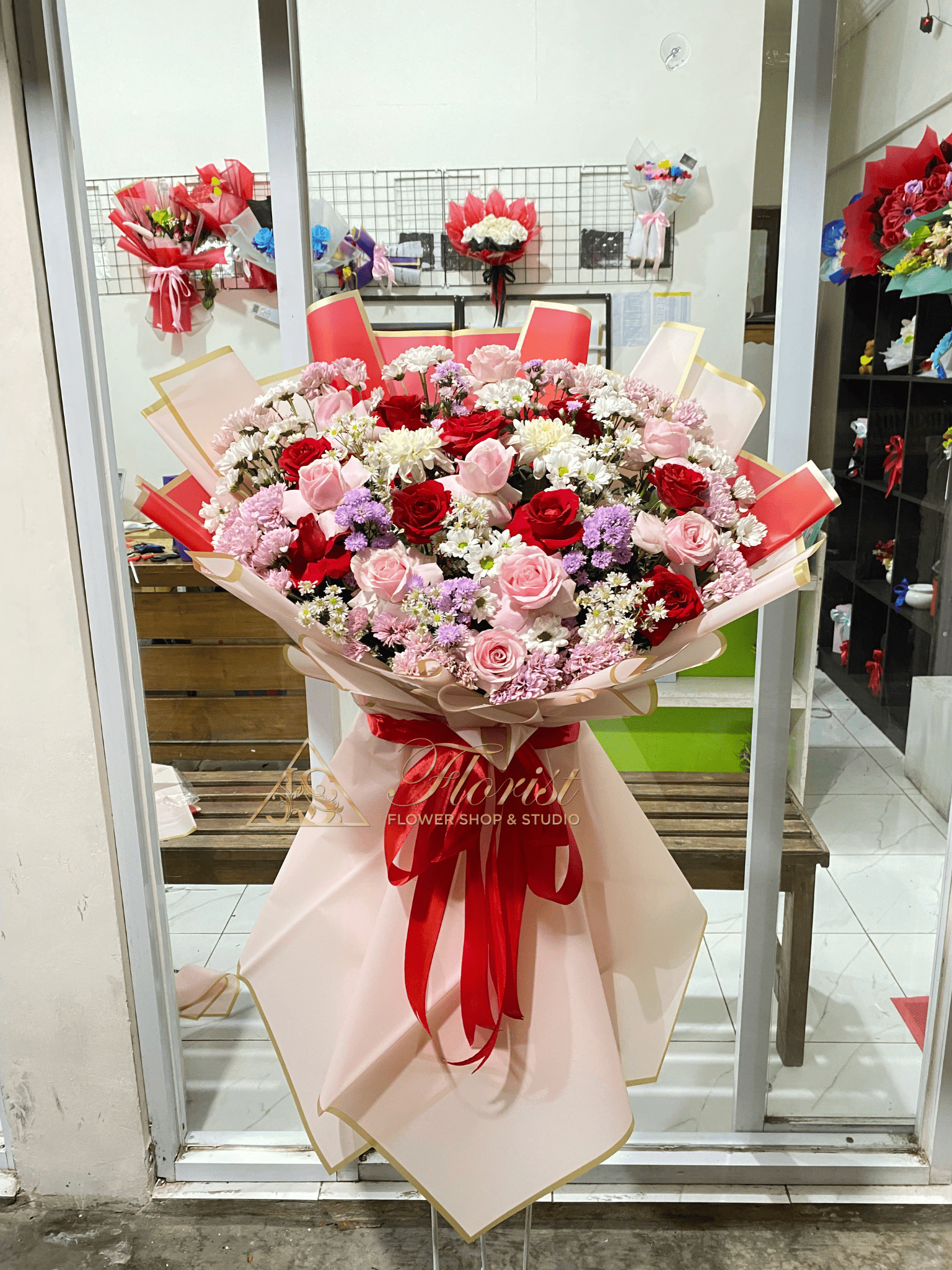 Standing Flower Besi 8